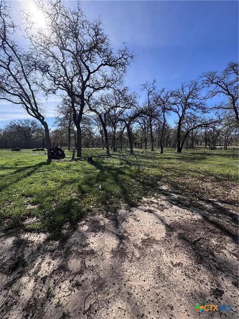 820 County Road 429 Stockdale, TX 78160