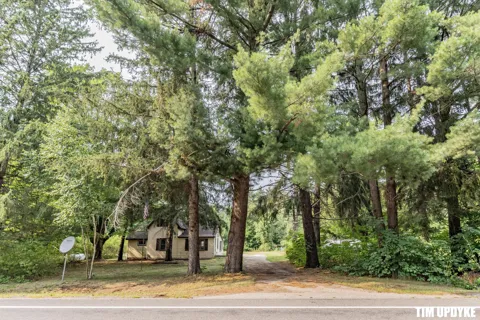 5924 E Sternberg Road