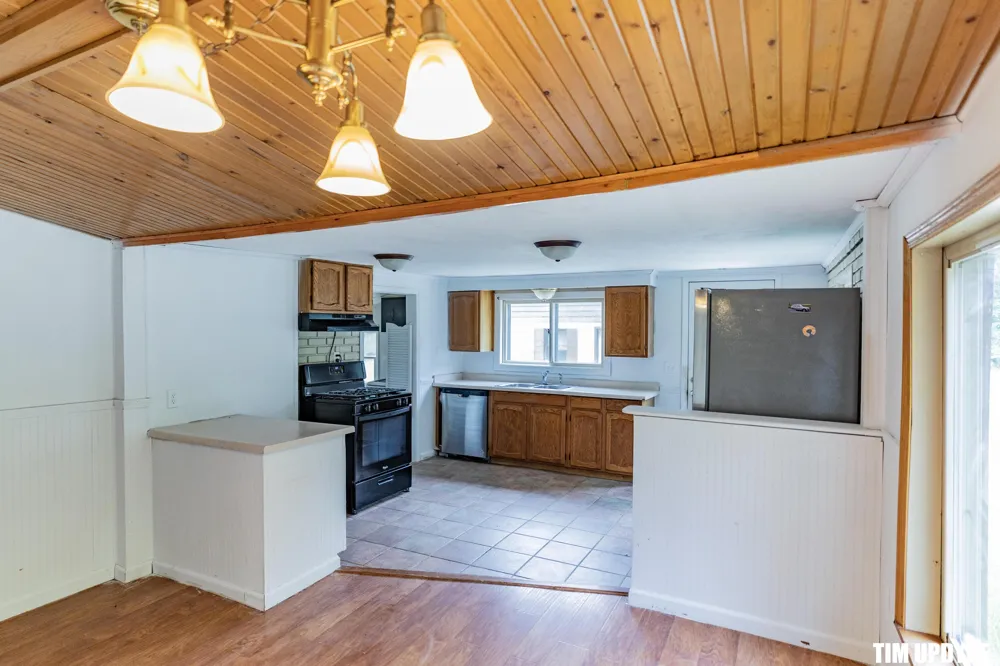 5924 E Sternberg Road Fruitport, MI 49415