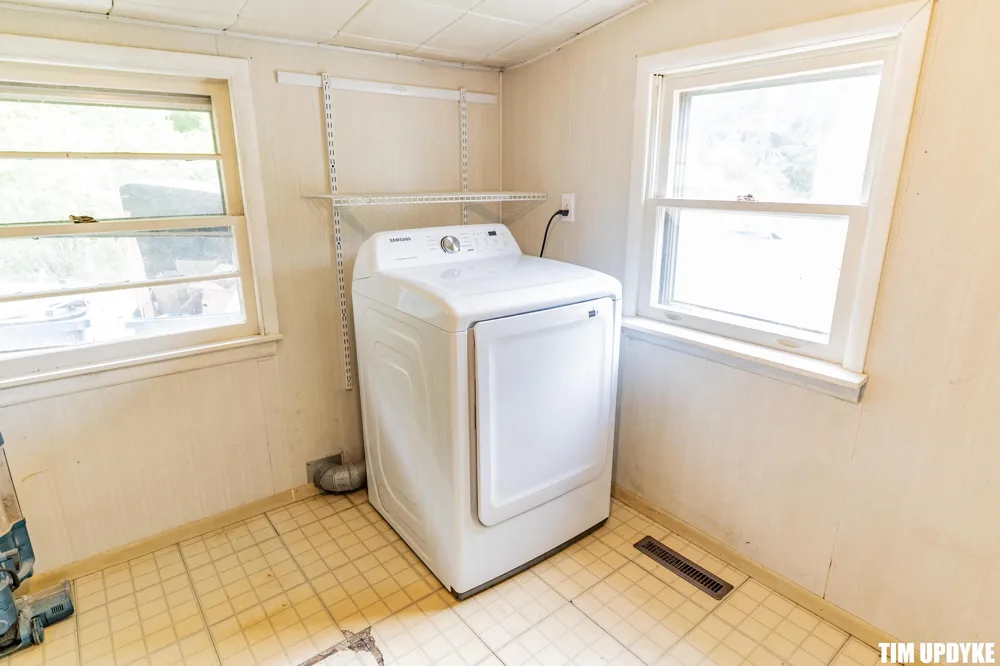 5924 E Sternberg Road Fruitport, MI 49415