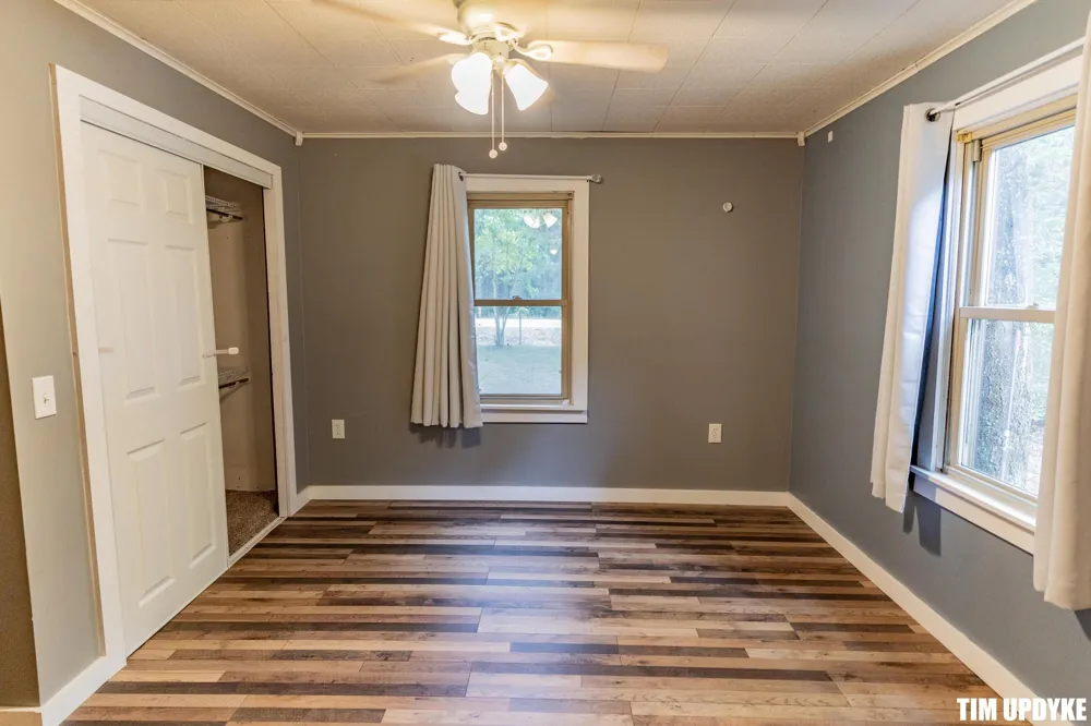 5924 E Sternberg Road Fruitport, MI 49415