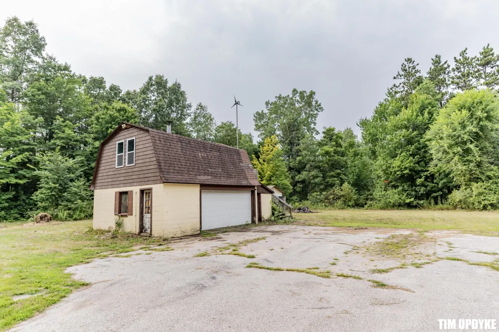 5924 E Sternberg Road Fruitport, MI 49415