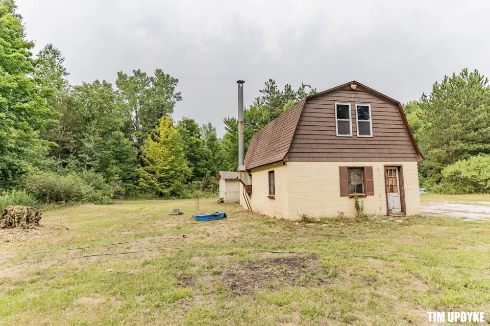 5924 E Sternberg Road Fruitport, MI 49415