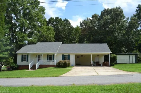 405 Puzak Lane
