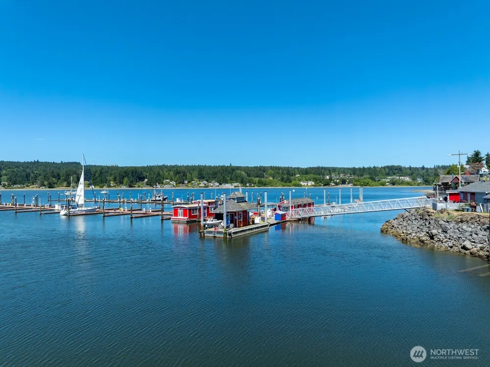 19300 Bergen Drive NW #22 Poulsbo, WA 98370