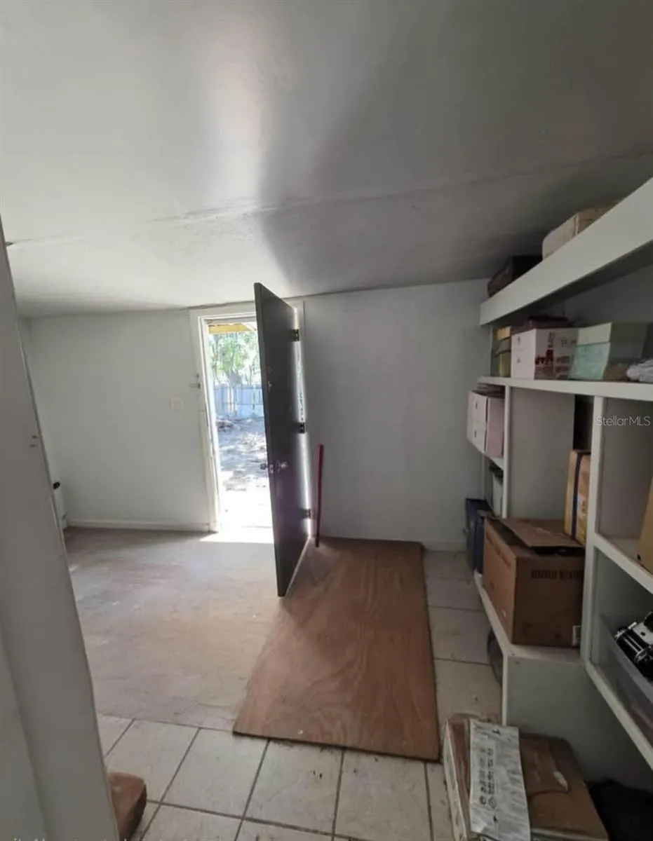 33620 VERDA AVENUE Leesburg, FL 34788