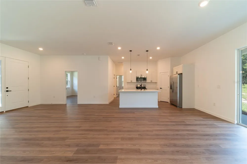 2631 W ROYAL PALM DRIVE Citrus Springs, FL 34434