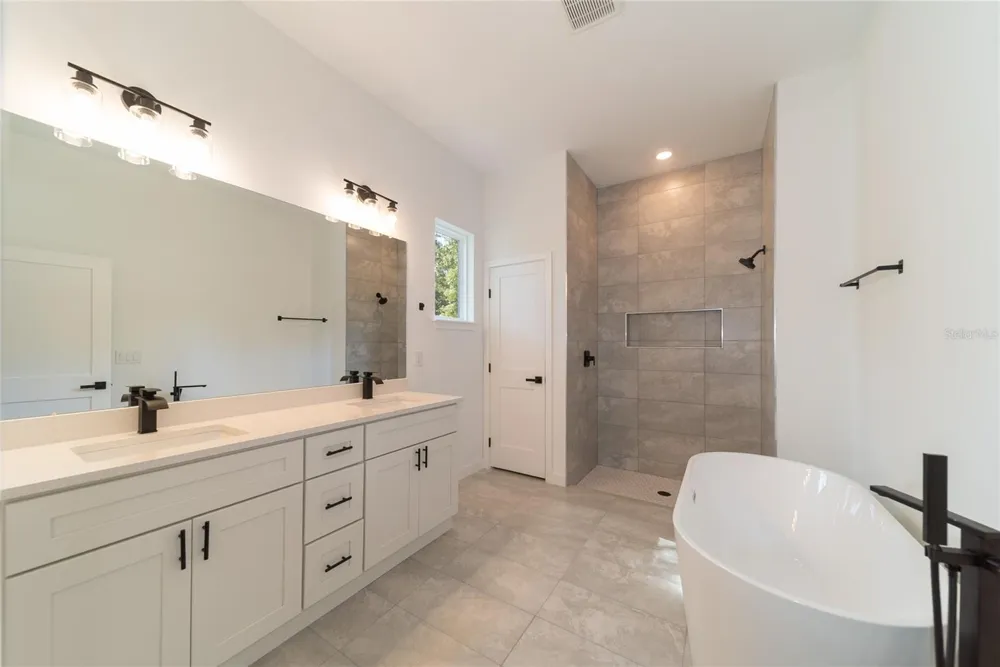2631 W ROYAL PALM DRIVE Citrus Springs, FL 34434