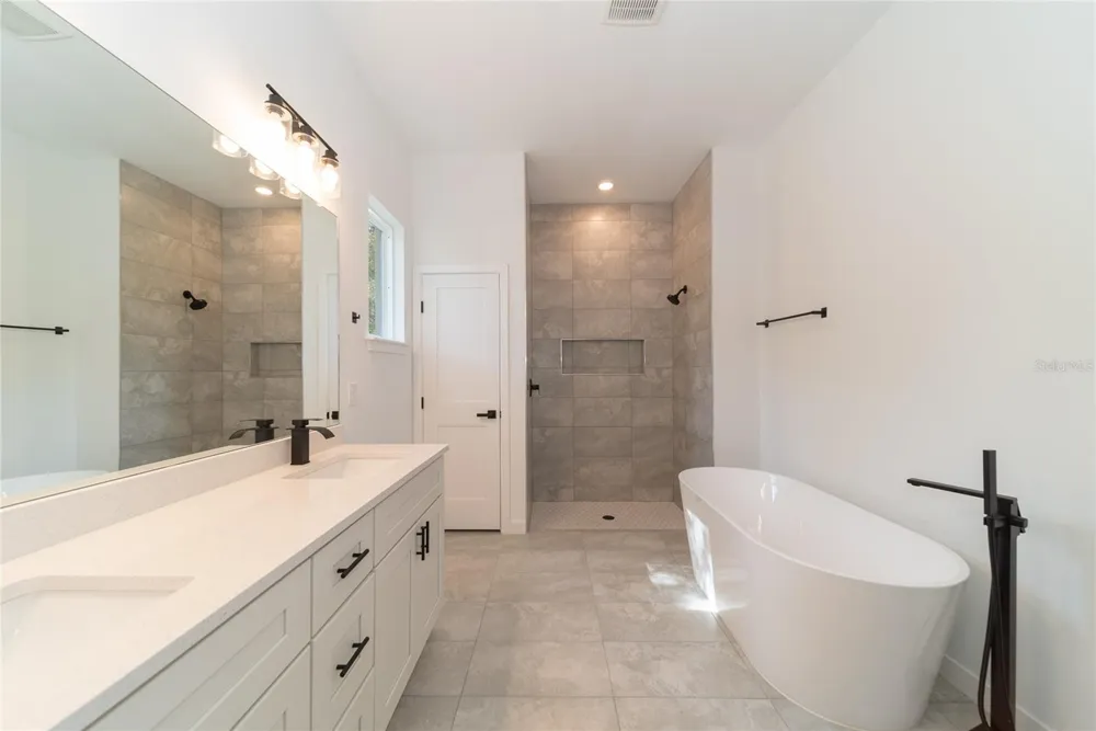 2631 W ROYAL PALM DRIVE Citrus Springs, FL 34434
