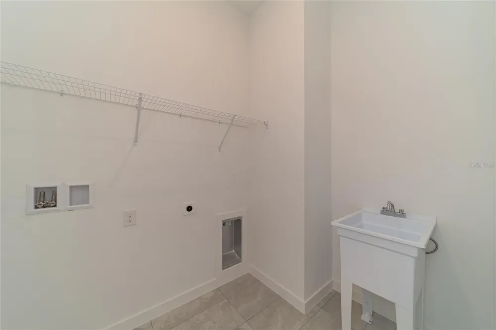 2631 W ROYAL PALM DRIVE Citrus Springs, FL 34434