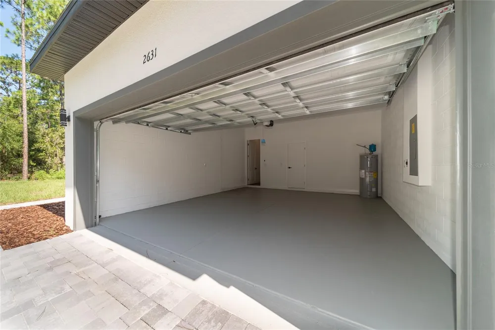 2631 W ROYAL PALM DRIVE Citrus Springs, FL 34434