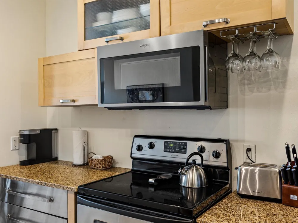 9420 Seawall Boulevard #306 Galveston, TX 77554