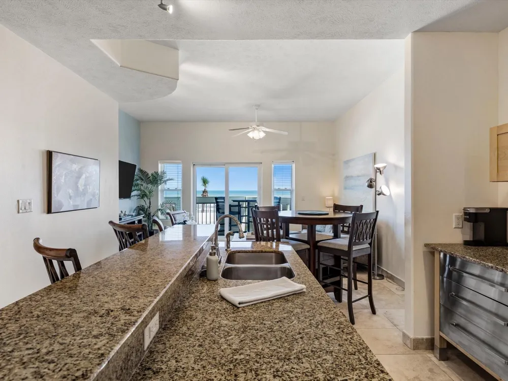 9420 Seawall Boulevard #306 Galveston, TX 77554