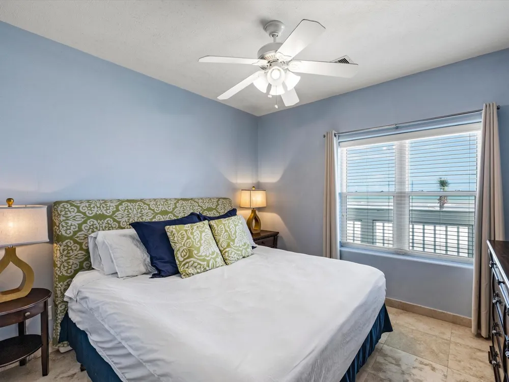 9420 Seawall Boulevard #306 Galveston, TX 77554