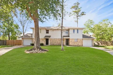 1600 Hazelwood #B