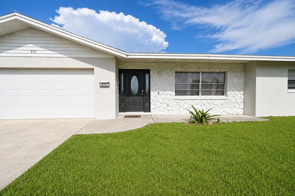 833 PARK MANOR DRIVE Orlando, FL 32825