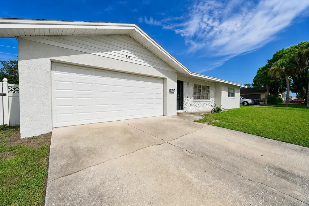 833 PARK MANOR DRIVE Orlando, FL 32825