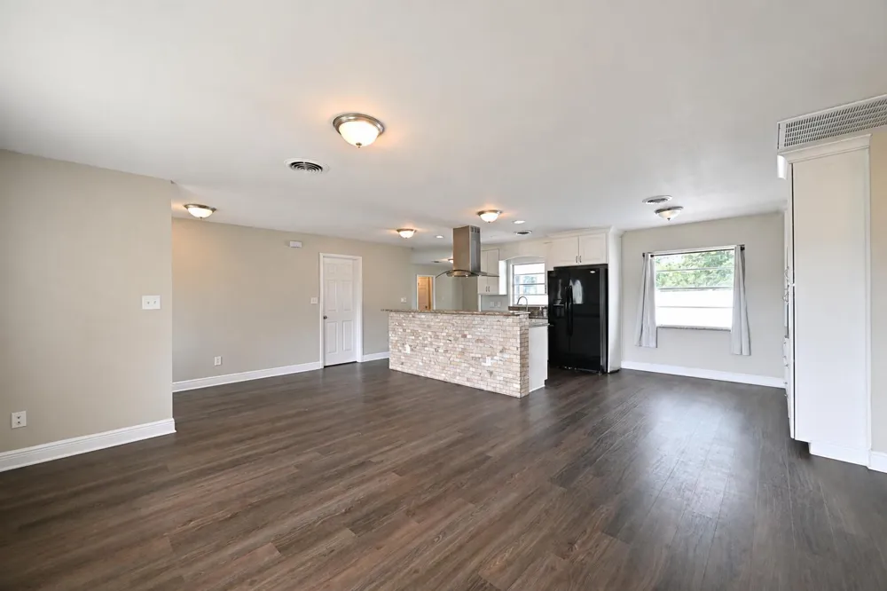 833 PARK MANOR DRIVE Orlando, FL 32825