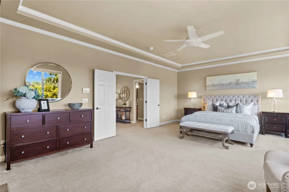 23270 SE 51st Place Issaquah, WA 98029