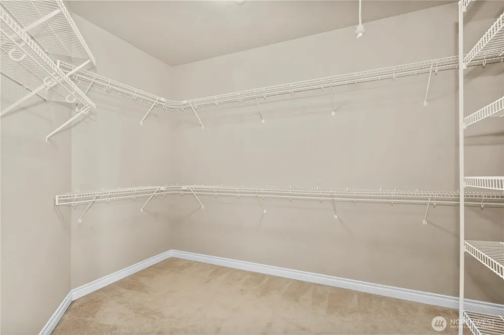 23270 SE 51st Place Issaquah, WA 98029