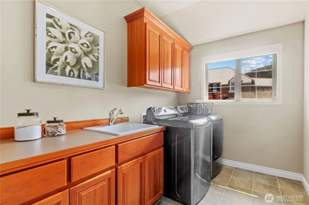 23270 SE 51st Place Issaquah, WA 98029