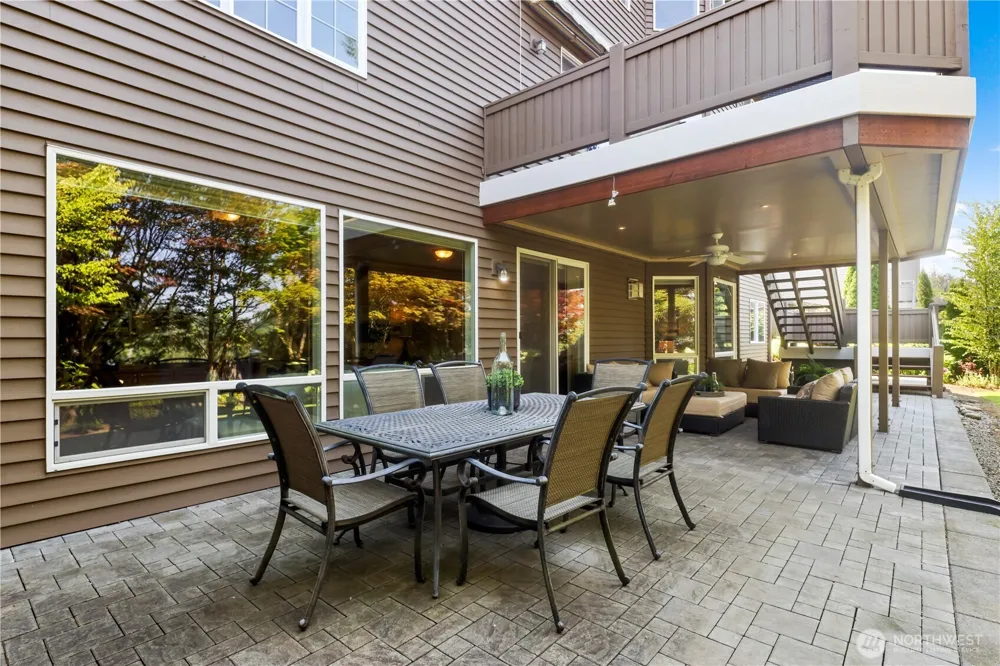23270 SE 51st Place Issaquah, WA 98029