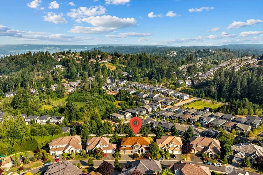 23270 SE 51st Place Issaquah, WA 98029