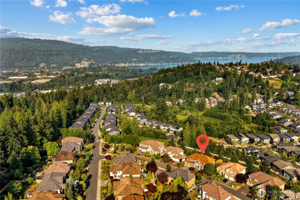 23270 SE 51st Place Issaquah, WA 98029