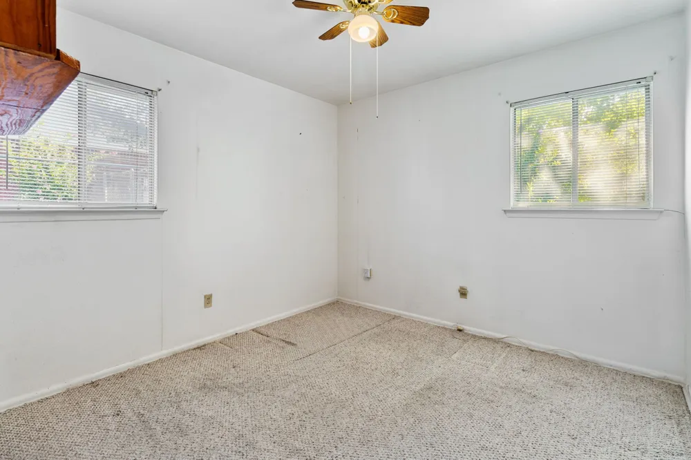 840 Comal Avenue White Settlement, TX 76108