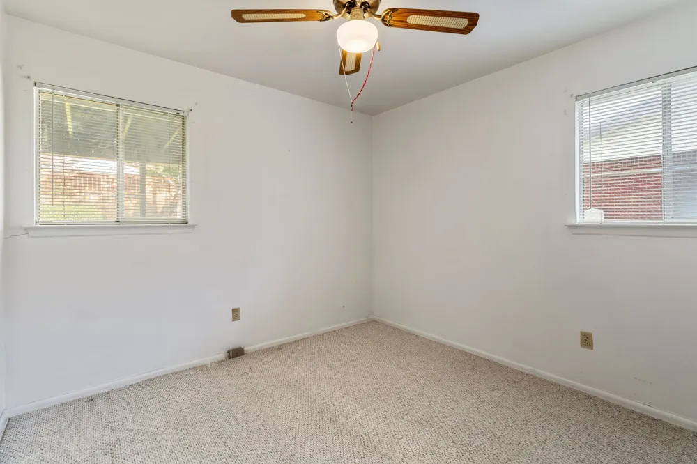 840 Comal Avenue White Settlement, TX 76108