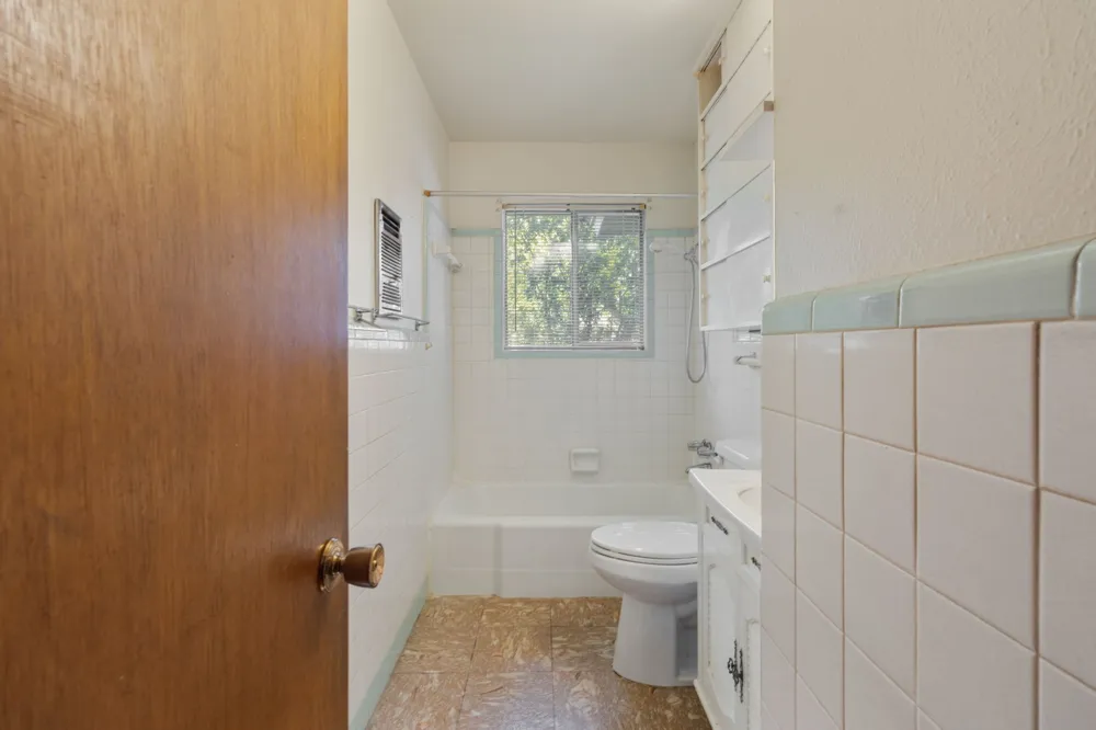 840 Comal Avenue White Settlement, TX 76108