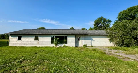 233 Oak Road