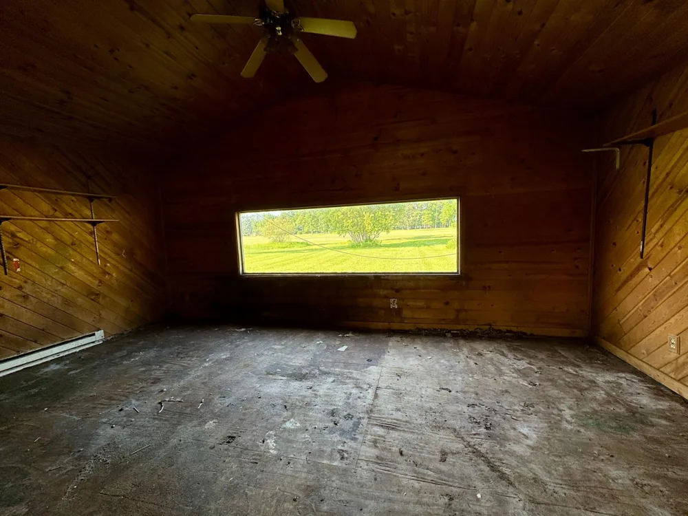 233 Oak Road Warroad, MN 56763