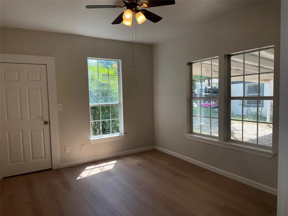 1005 Dodson Street Gainesville, TX 76240