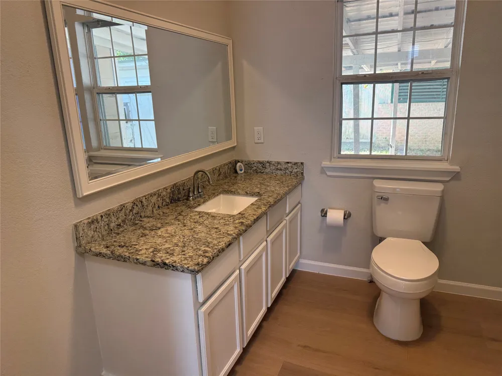 1005 Dodson Street Gainesville, TX 76240