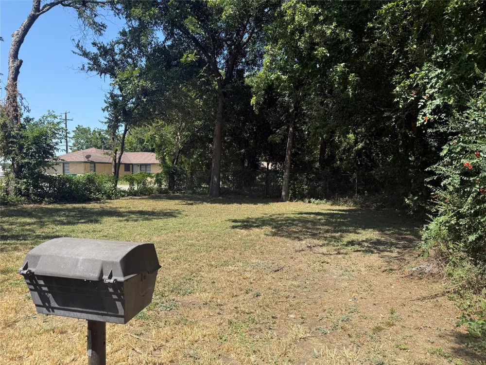 1005 Dodson Street Gainesville, TX 76240