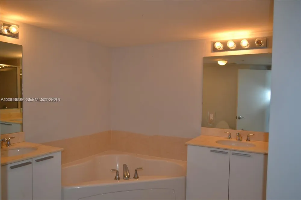 16699 Collins Ave #3109 Sunny Isles Beach, FL 33160