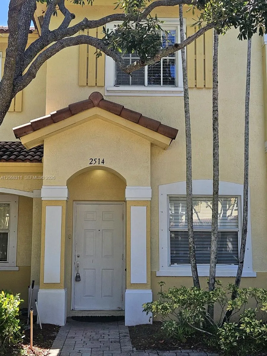 2514 SW 83rd Ter #104 Miramar, FL 33025