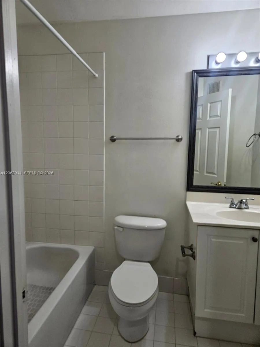 2514 SW 83rd Ter #104 Miramar, FL 33025
