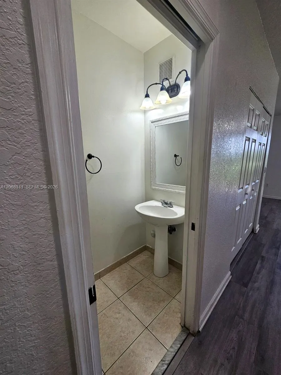 2514 SW 83rd Ter #104 Miramar, FL 33025