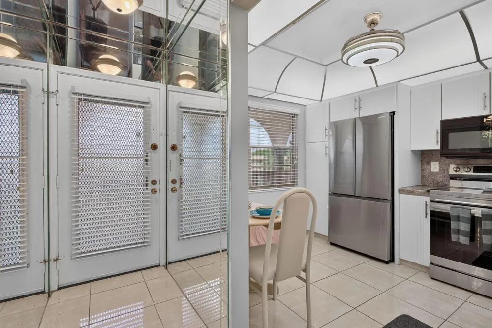 2304 LUCAYA LANE #L4 Coconut Creek, FL 33066
