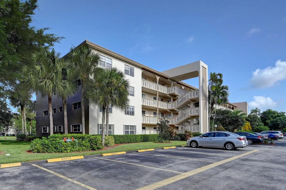 2304 LUCAYA LANE #L4 Coconut Creek, FL 33066