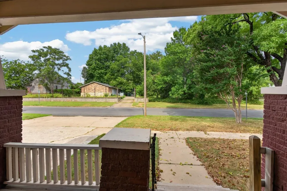 226 G STREET Muskogee, OK 74403