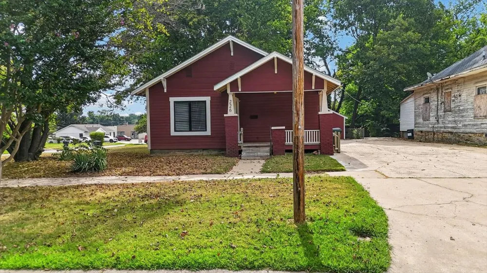 226 G STREET Muskogee, OK 74403