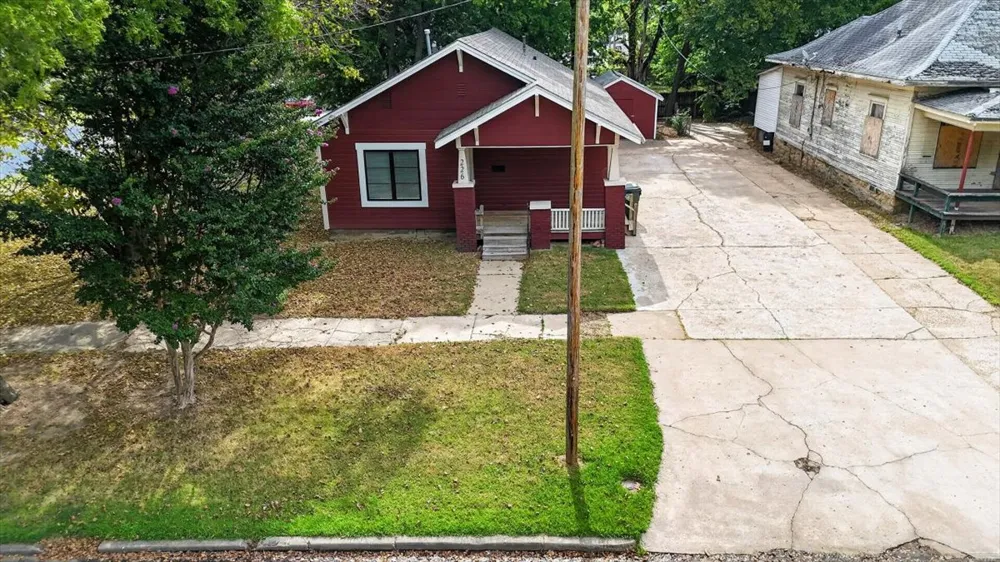 226 G STREET Muskogee, OK 74403