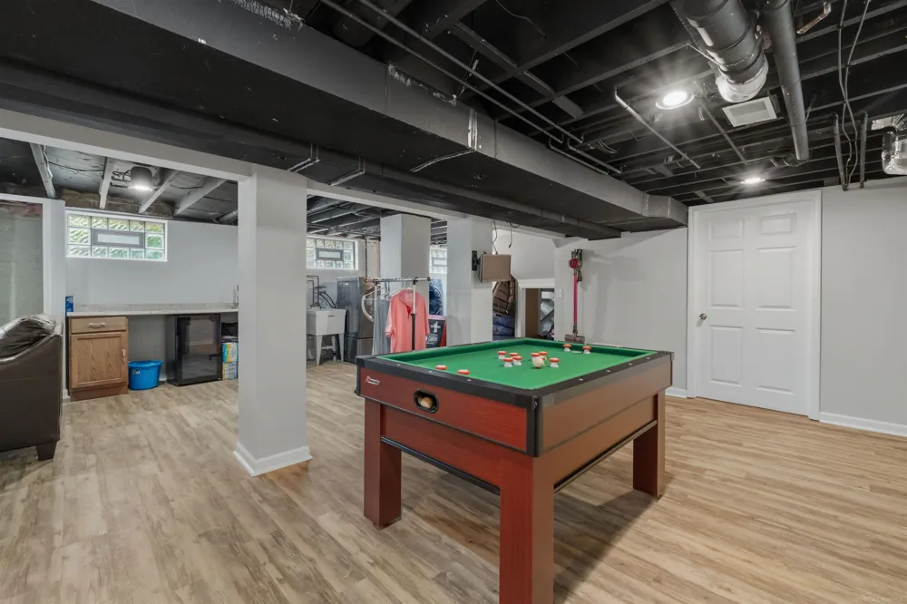 628 Notre Dame Street Grosse Pointe City, MI 48230