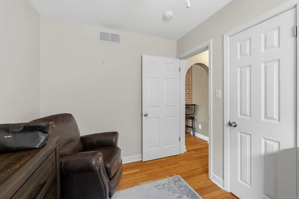 628 Notre Dame Street Grosse Pointe City, MI 48230
