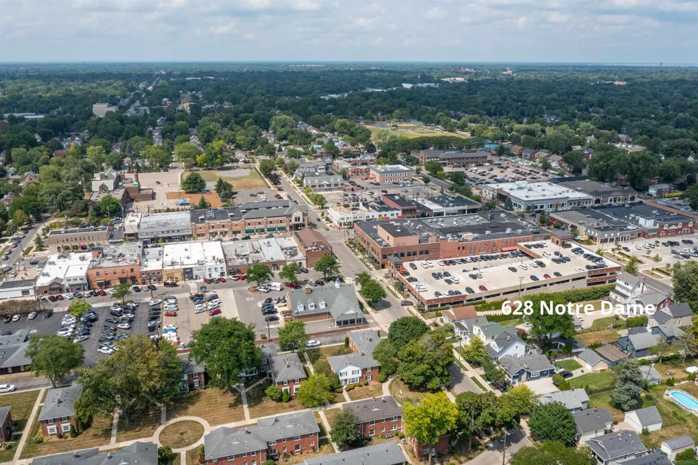 628 Notre Dame Street Grosse Pointe City, MI 48230