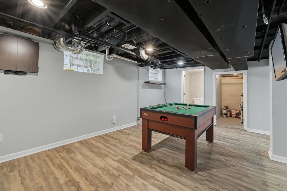 628 Notre Dame Street Grosse Pointe City, MI 48230