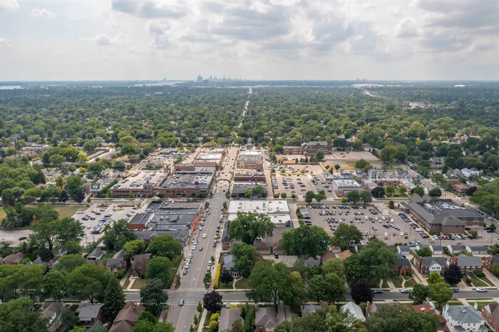 628 Notre Dame Street Grosse Pointe City, MI 48230